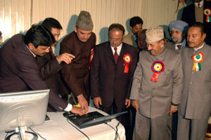 Rajan Sachdev with Ghulam Nabi Azad